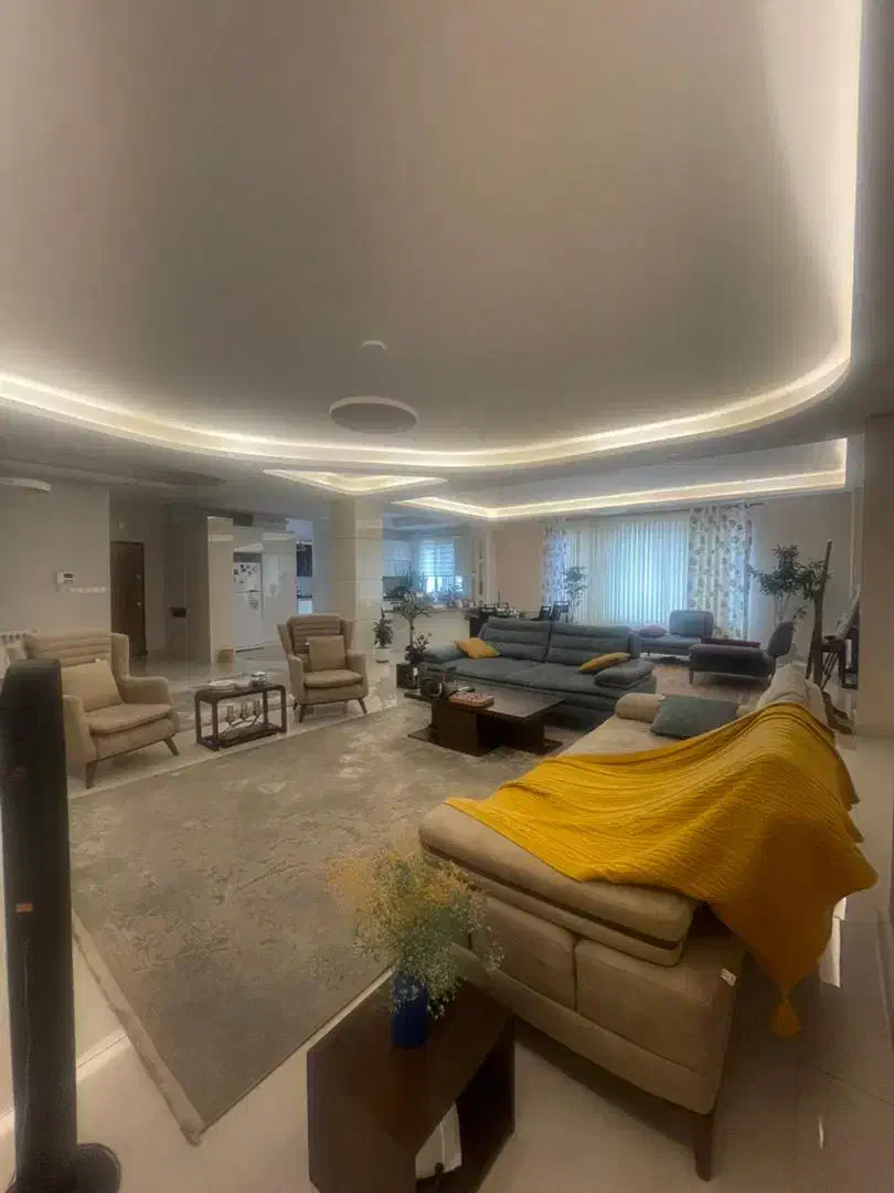 آپارتمان ۲۲۰متر منظریه کوچه مازیار بن بست کادوس|اجارهٔ آپارتمان|رشت, منظریه|دیوار