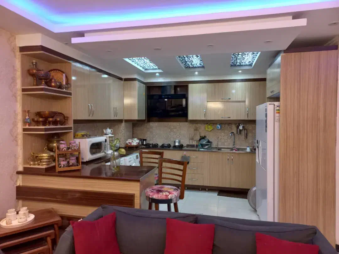 آپارتمان ابن سینا،۸۵ متری،دوخواب|فروش آپارتمان|اصفهان, شهشهان|دیوار