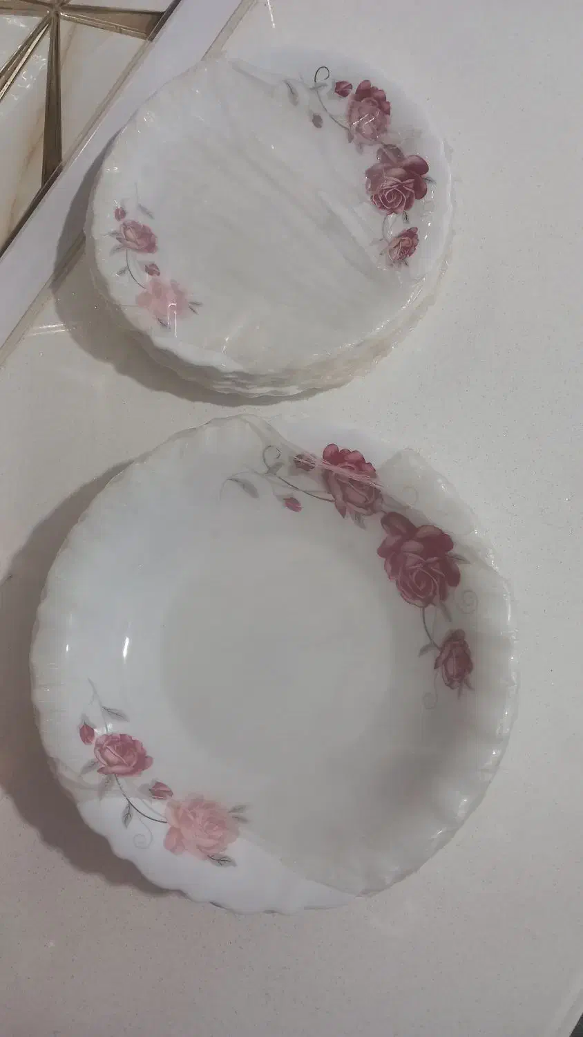 پیش دستی و خورشت خوری|ظروف سرو و پذیرایی|پاکدشت, شهرک انقلاب|دیوار