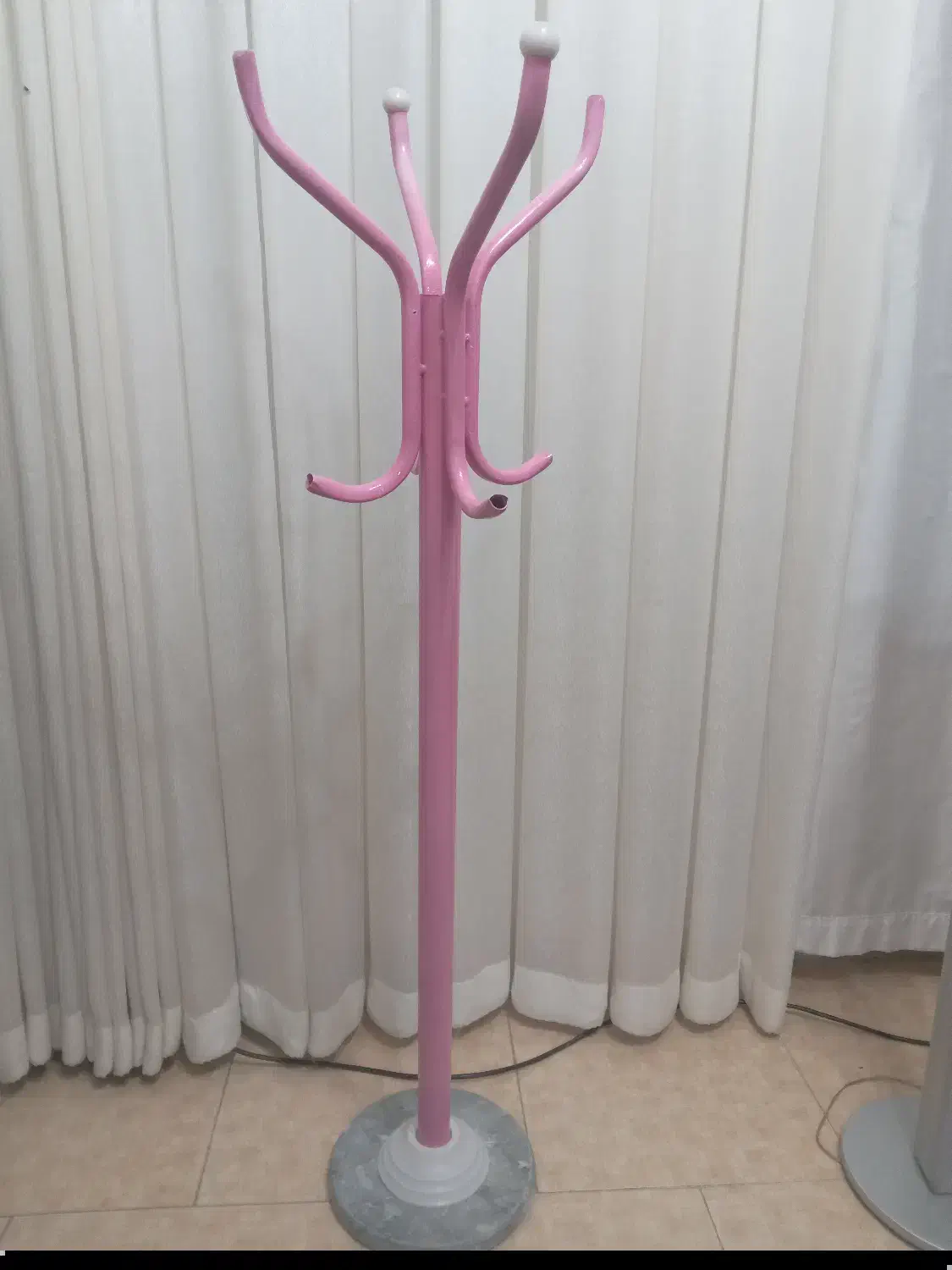 جالباسی و صندلی چرخ دار|صندلی و نیمکت|رفسنجان, |دیوار