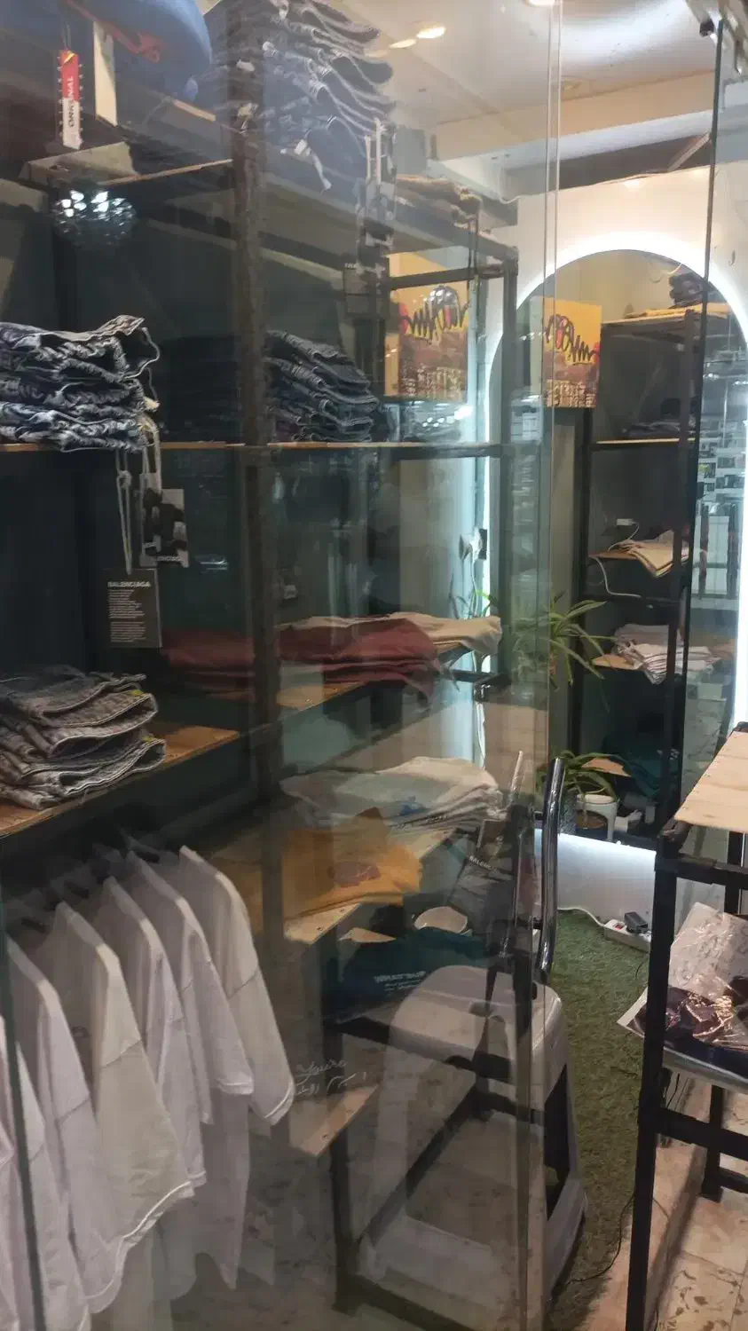 اینه،میز،رگال|فروشگاه و مغازه|بندر ماهشهر, |دیوار