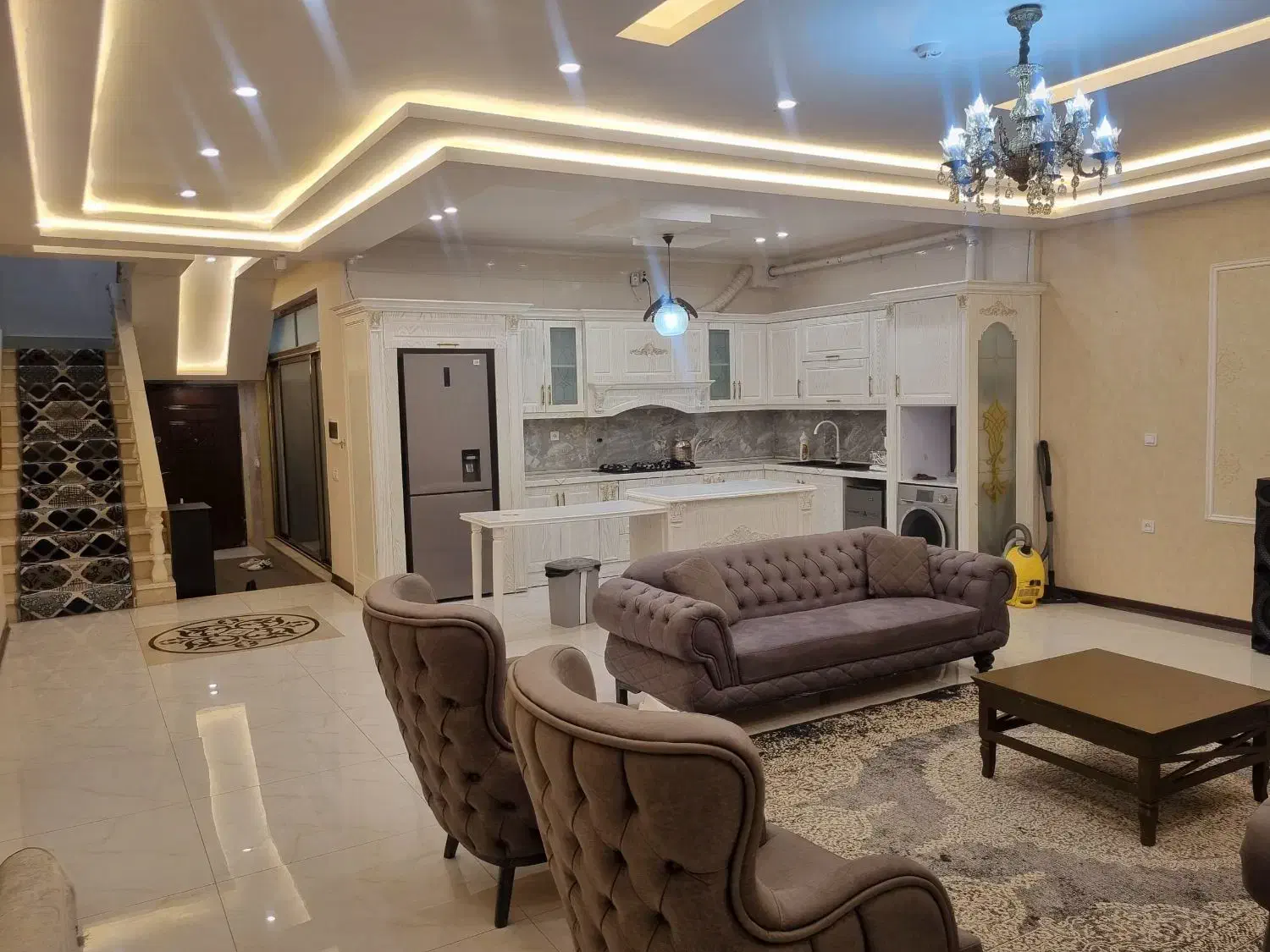 اجاره اپارتمان مبله با امکانات هتلی|اجارهٔ کوتاه‌مدت آپارتمان و سوئیت|مشهد, هفت تیر (حافظ)|دیوار