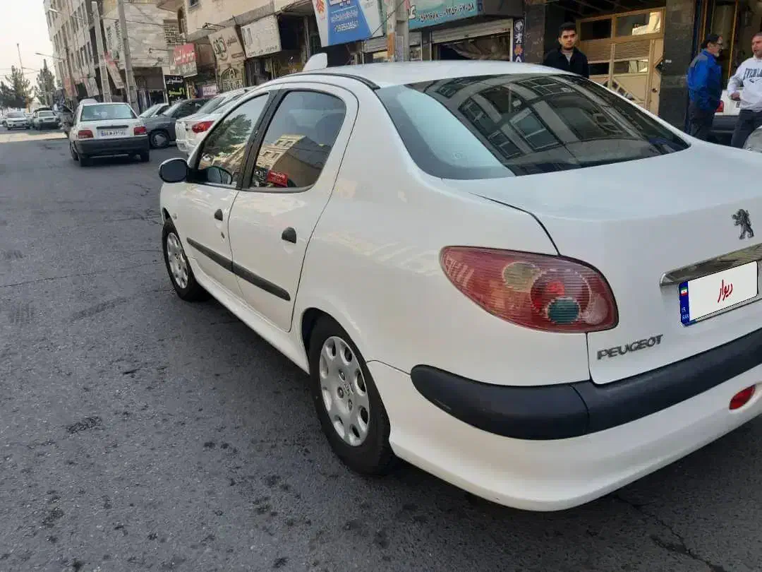۲۰۶ صندوقدار اتوماتیک v9 کم کار|خودرو سواری و وانت|تهران, فتح|دیوار