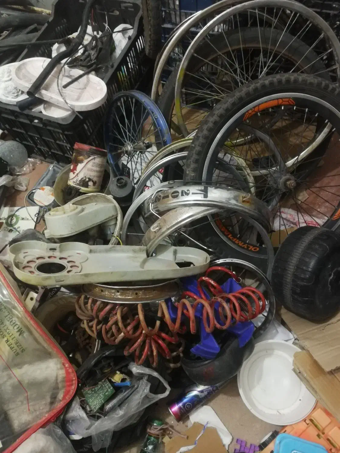 طوقه 20 عقب و جلو  یکی هم طوقه 16 جلو|دوچرخه، اسکیت، اسکوتر|قم, علی آباد سعدگان|دیوار