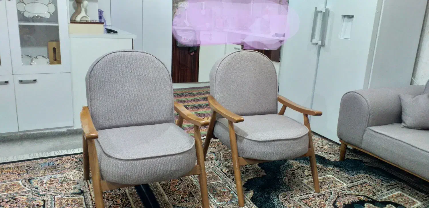 فروش فوری مبل ۸نفره کاملا نو قیمت ۳۲میلیون|مبلمان خانگی و میز عسلی|امیدیه, |دیوار