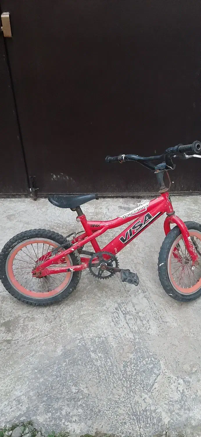 دوچرخه 16|دوچرخه، اسکیت، اسکوتر|رشت, عینک|دیوار