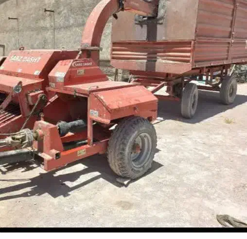 کاهکوب سبزدشت با دو ۲ تریلی|ماشین‌آلات صنعتی|بهبهان, |دیوار