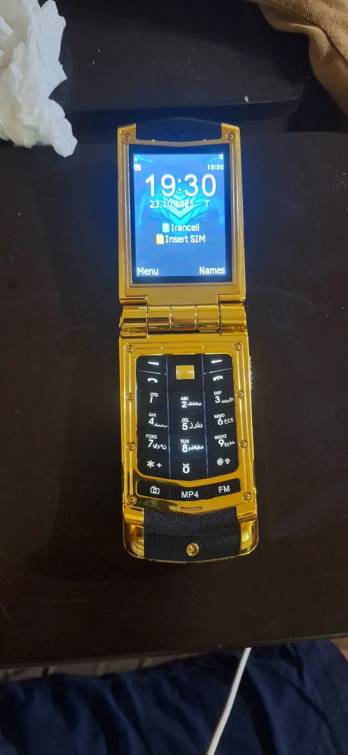 گوشی ورتو تاشو v77 گلد|موبایل|اهواز, کوروش|دیوار