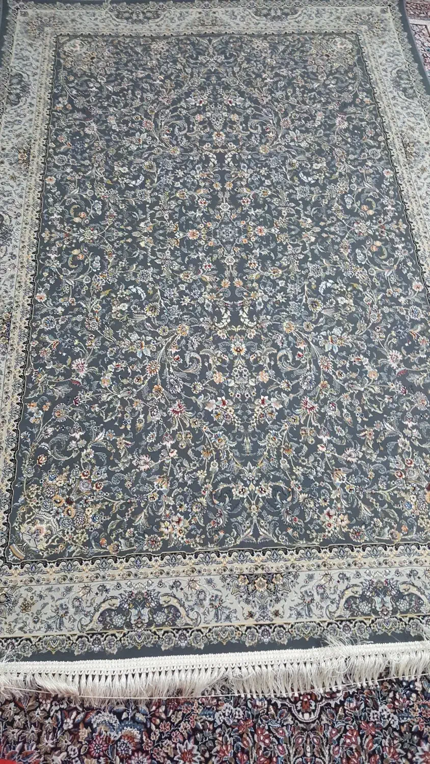 با سلام یک عدد ۴ متری 100 شانه 300 تراکم|فرش|نسیمشهر, |دیوار