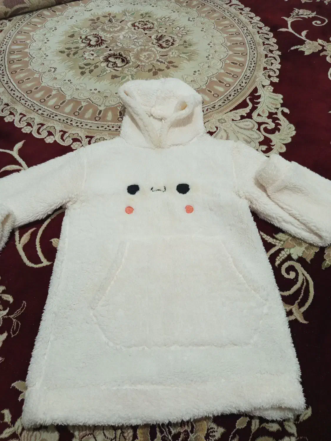 هودی دخترانه|لباس|تربت جام, نظامی|دیوار