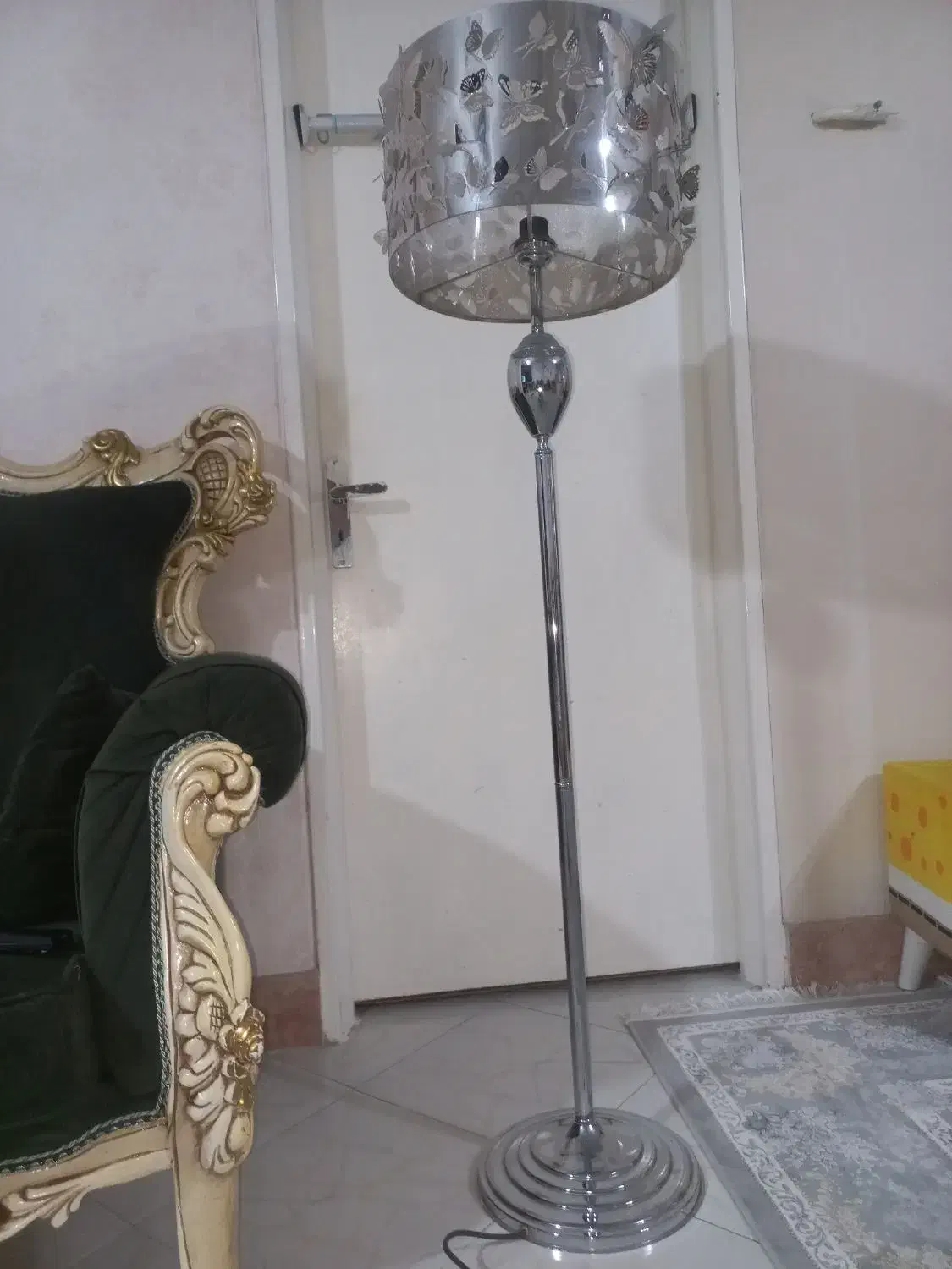 آباژور|چراغ خواب و آباژور|نظرآباد, نظرآباد|دیوار