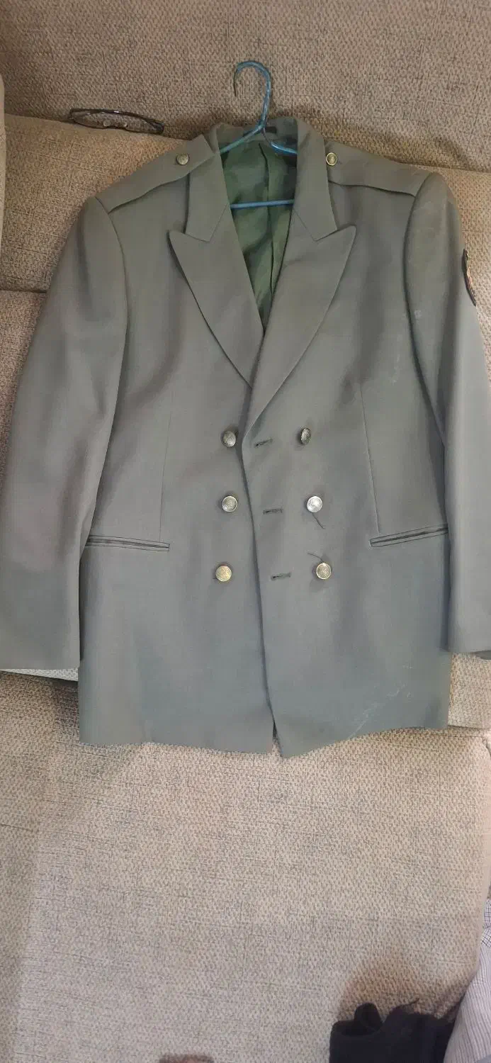 لباس نظامی|لباس|اصفهان, کوی امیریه|دیوار