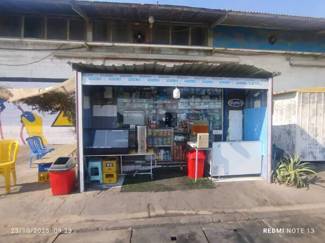 دکه چهار متری در عرض سه و نیم.|فروش مغازه و غرفه|بوشهر, |دیوار