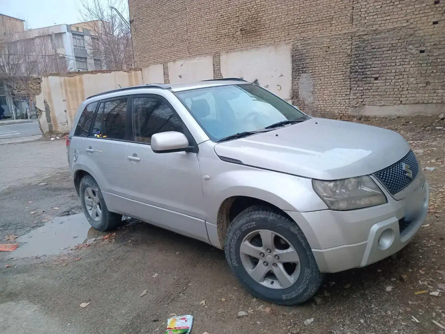 ویتارا  2008.  شاسی پلمپ|خودرو سواری و وانت|گلپایگان, |دیوار