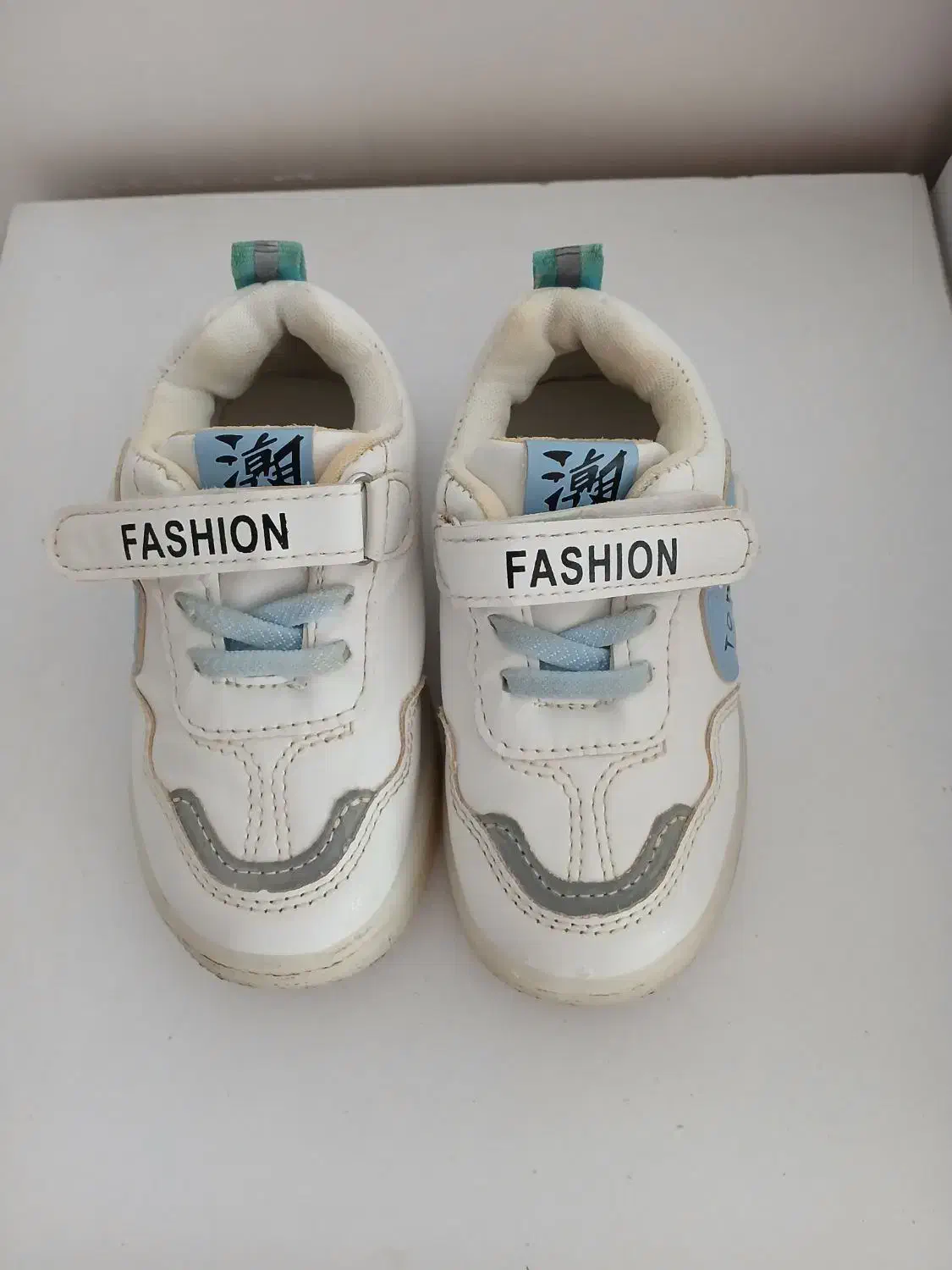 کفش پسرانه|کیف، کفش، کمربند|کنگاور, |دیوار