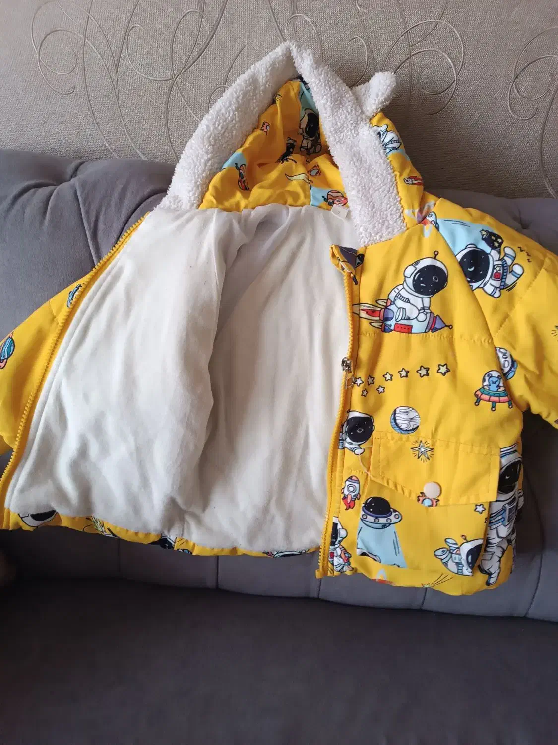 کاپشن گرم بچه گانه|کفش و لباس بچه|مشهد, هنرور|دیوار