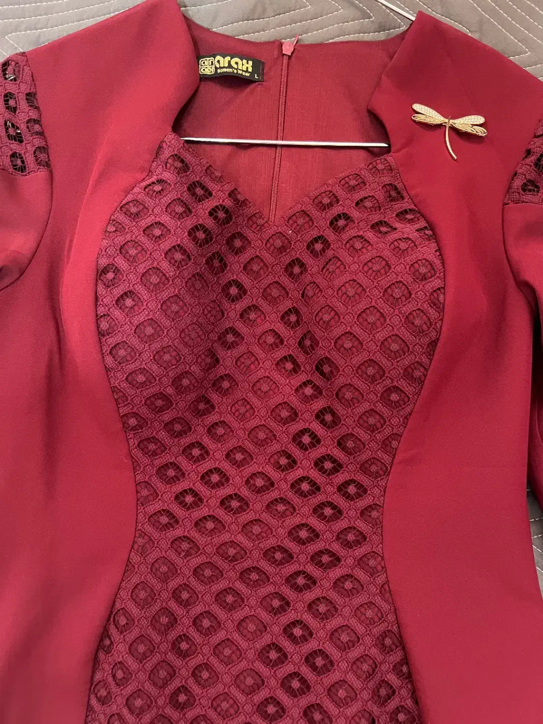 تونیک مجلسی|لباس|قم, باغ کرباسی|دیوار