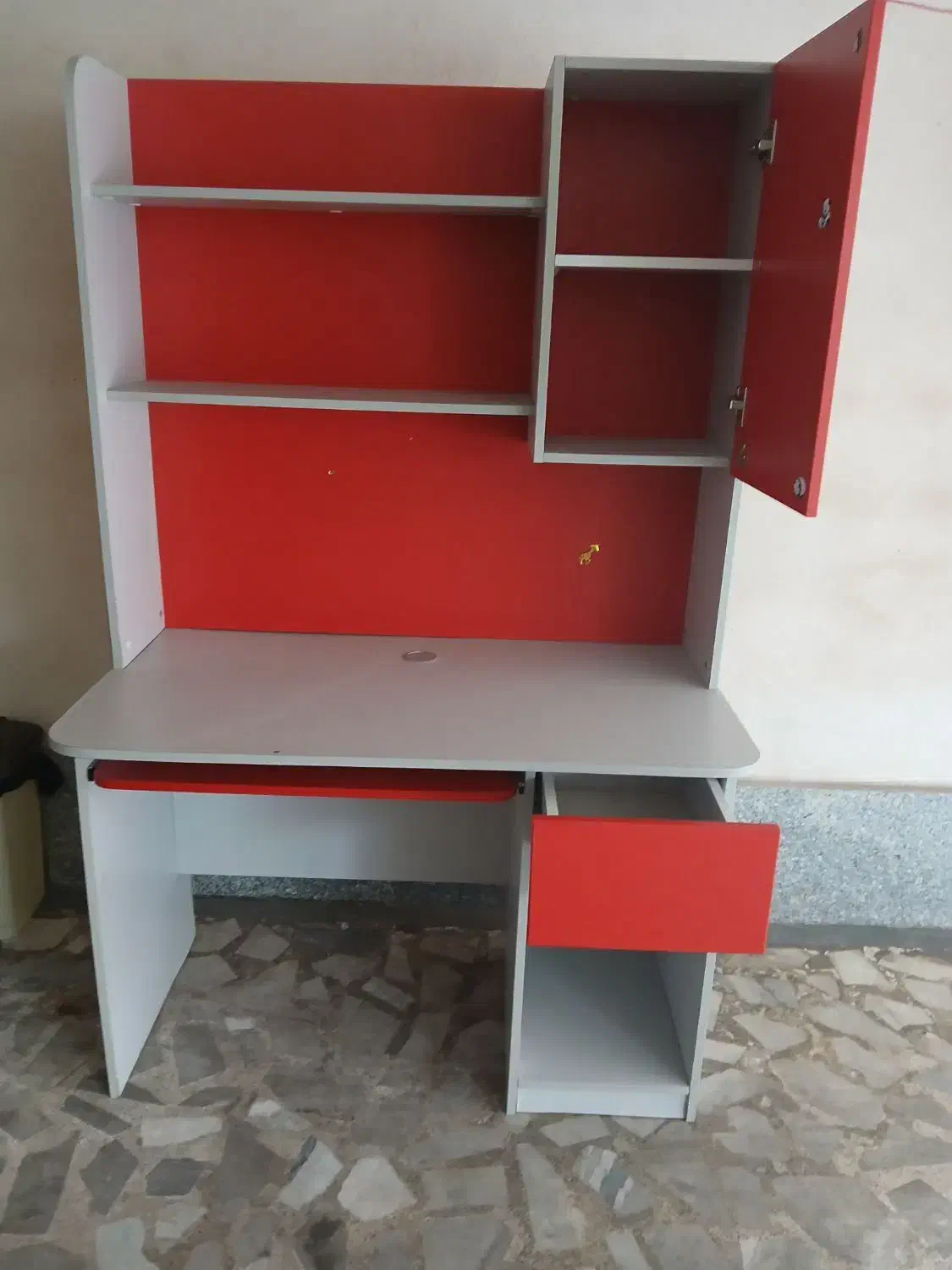 میز تحریر کتابخانه دار|میز تحریر و کامپیوتر|رشت, پل تالشان|دیوار