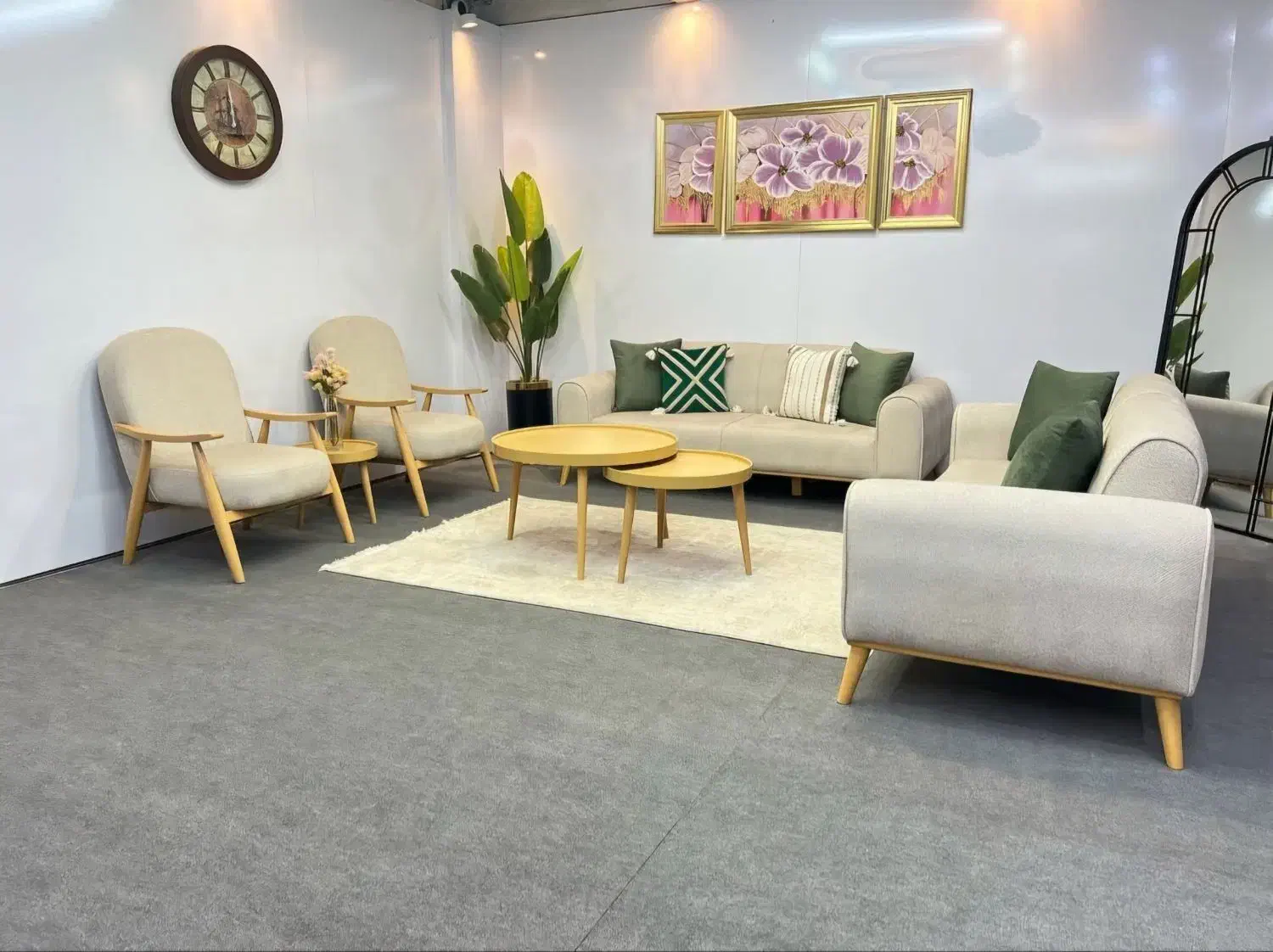 مبل مینیمال|مبلمان خانگی و میز عسلی|نیشابور, گنبد سبز|دیوار