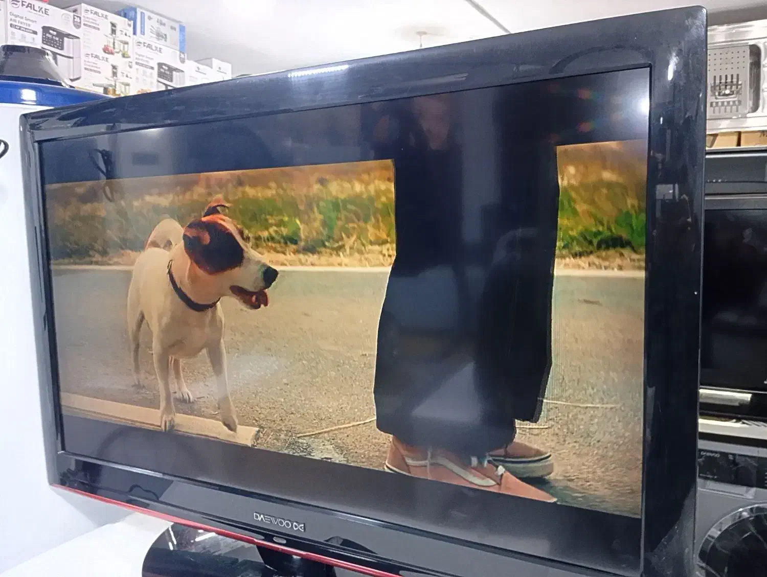 ال سی دی ۴۲ اینچ دوو دیجیتال سر خود|تلویزیون و پروژکتور|کوهدشت, |دیوار