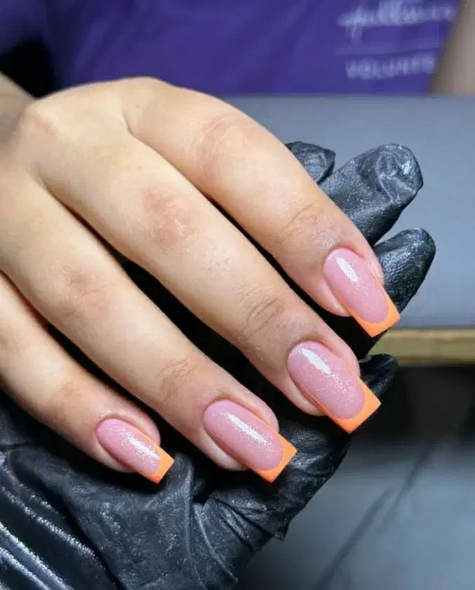 جشنواره فوق العاده کاشت ناخن برای ۵ نفر|خدمات آرایشگری و زیبایی|فولادشهر, A2|دیوار