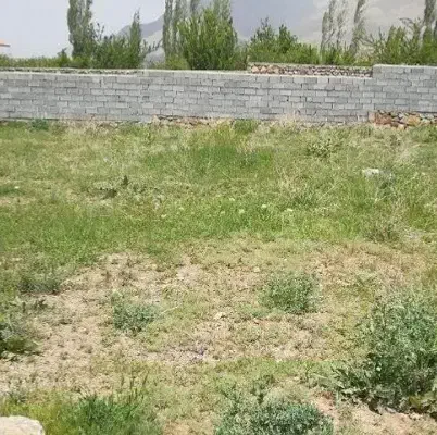 ۲۰۰مترزمین مسکونی درداخل شهر ساروق  برای ساخت ویلا|فروش زمین و ملک کلنگی|ساروق, |دیوار