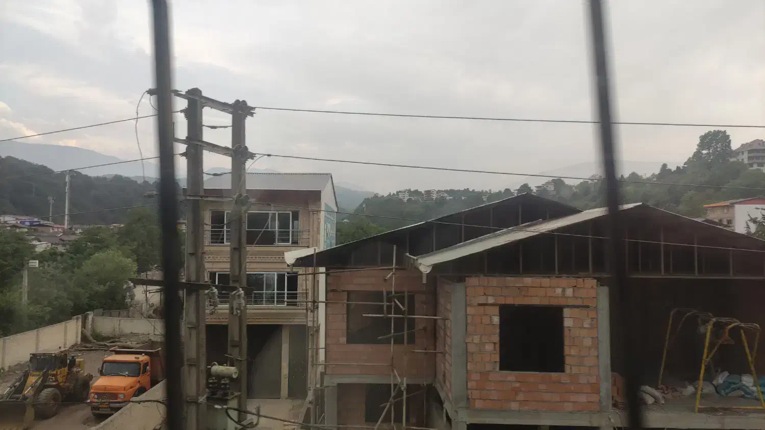 بنایی،چاله آسانسور روغن کاری سیمان کاری تمیز کاری|خدمات پیشه و مهارت|بجنورد, |دیوار