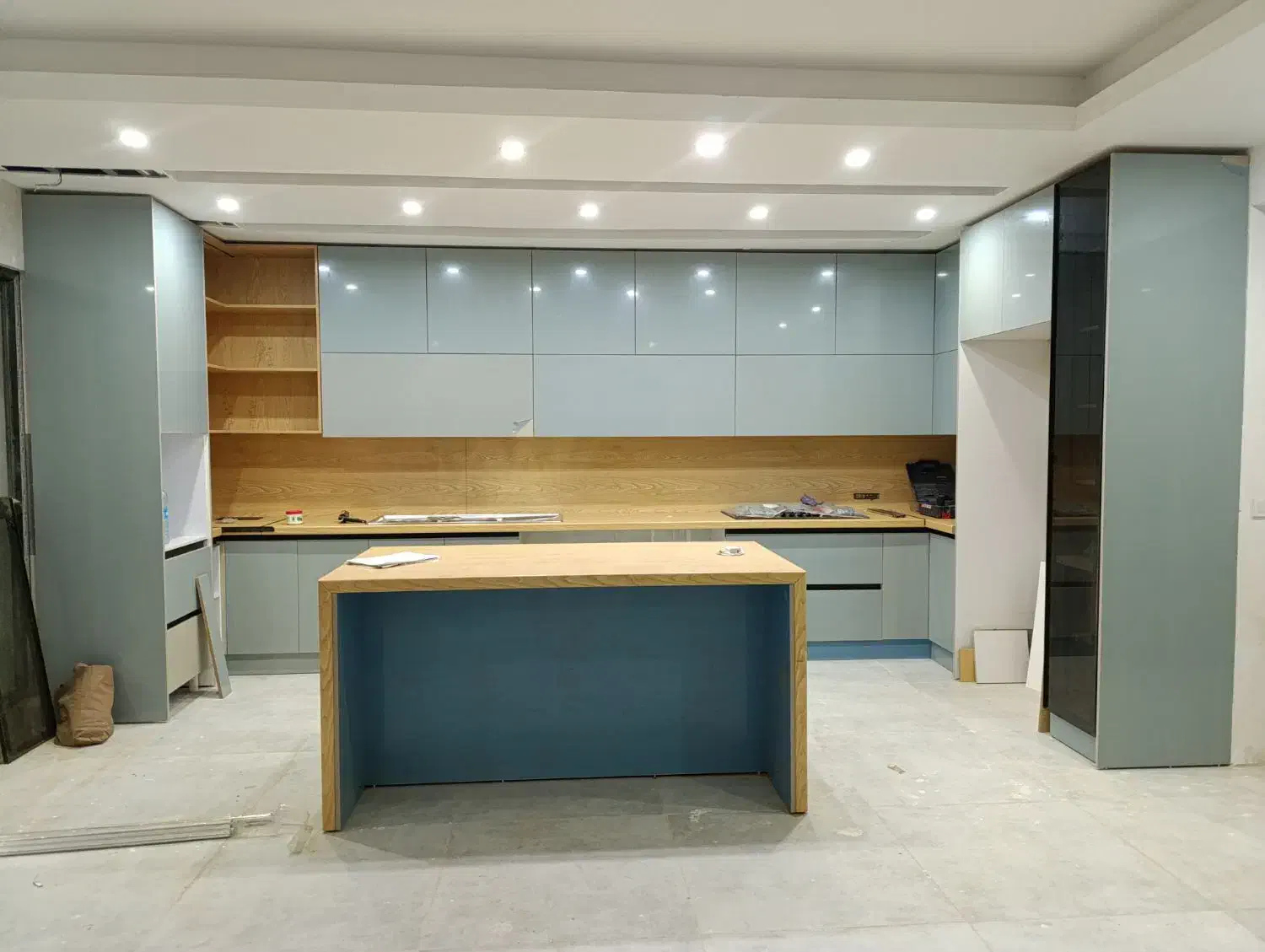 طراحی و اجرای کابینت مدرن و کلاسیک با کیفیت عالی|خدمات پیشه و مهارت|کرج, شهرک امام رضا (ع)|دیوار