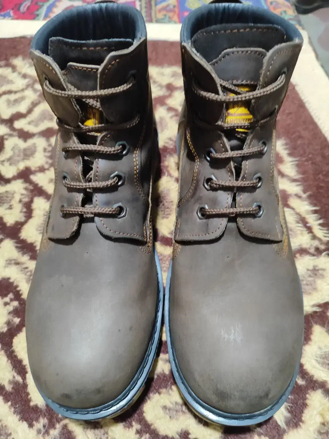 پوتین نیم بوت|کیف، کفش، کمربند|ارومیه, |دیوار