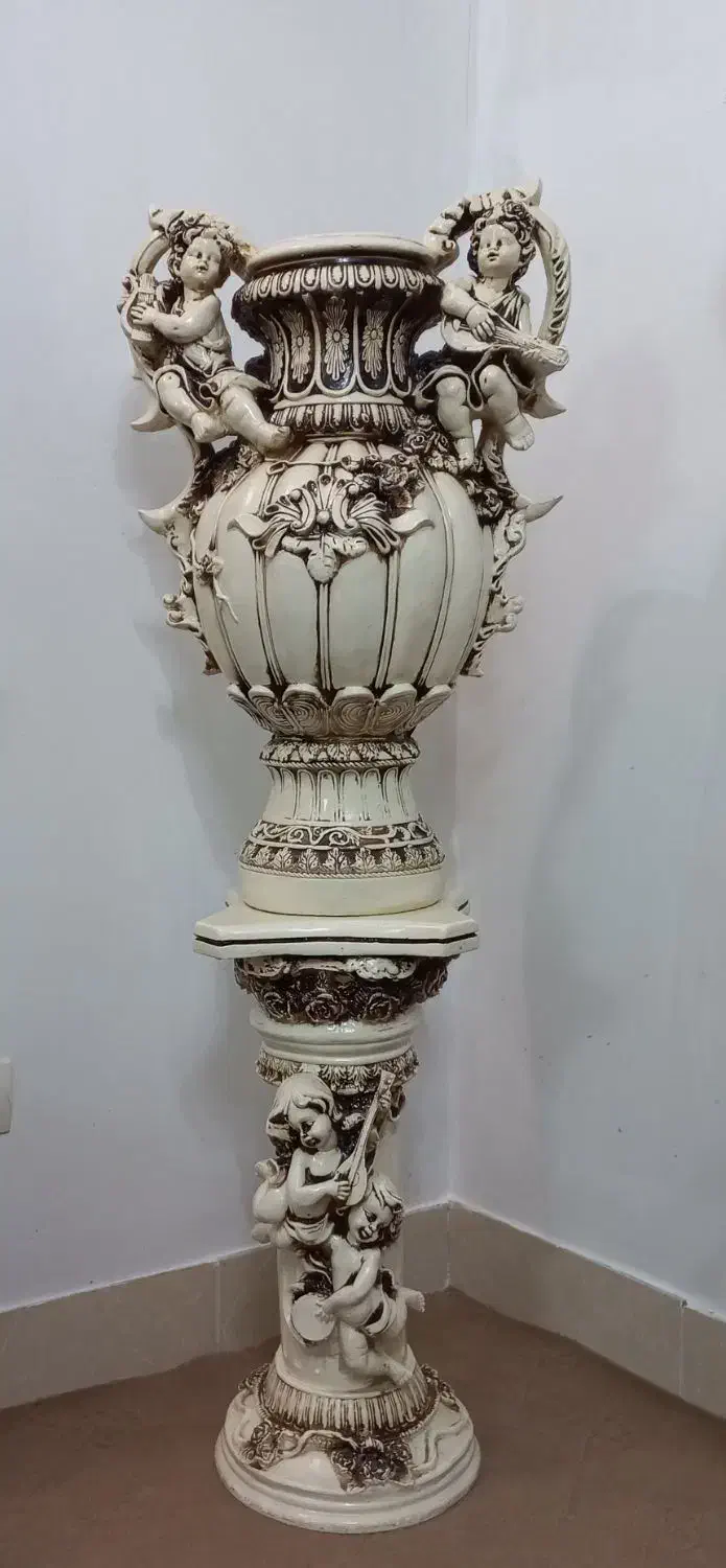 پایه و گلدان دکوری|مجسمه، تندیس، ماکت|اردبیل, |دیوار