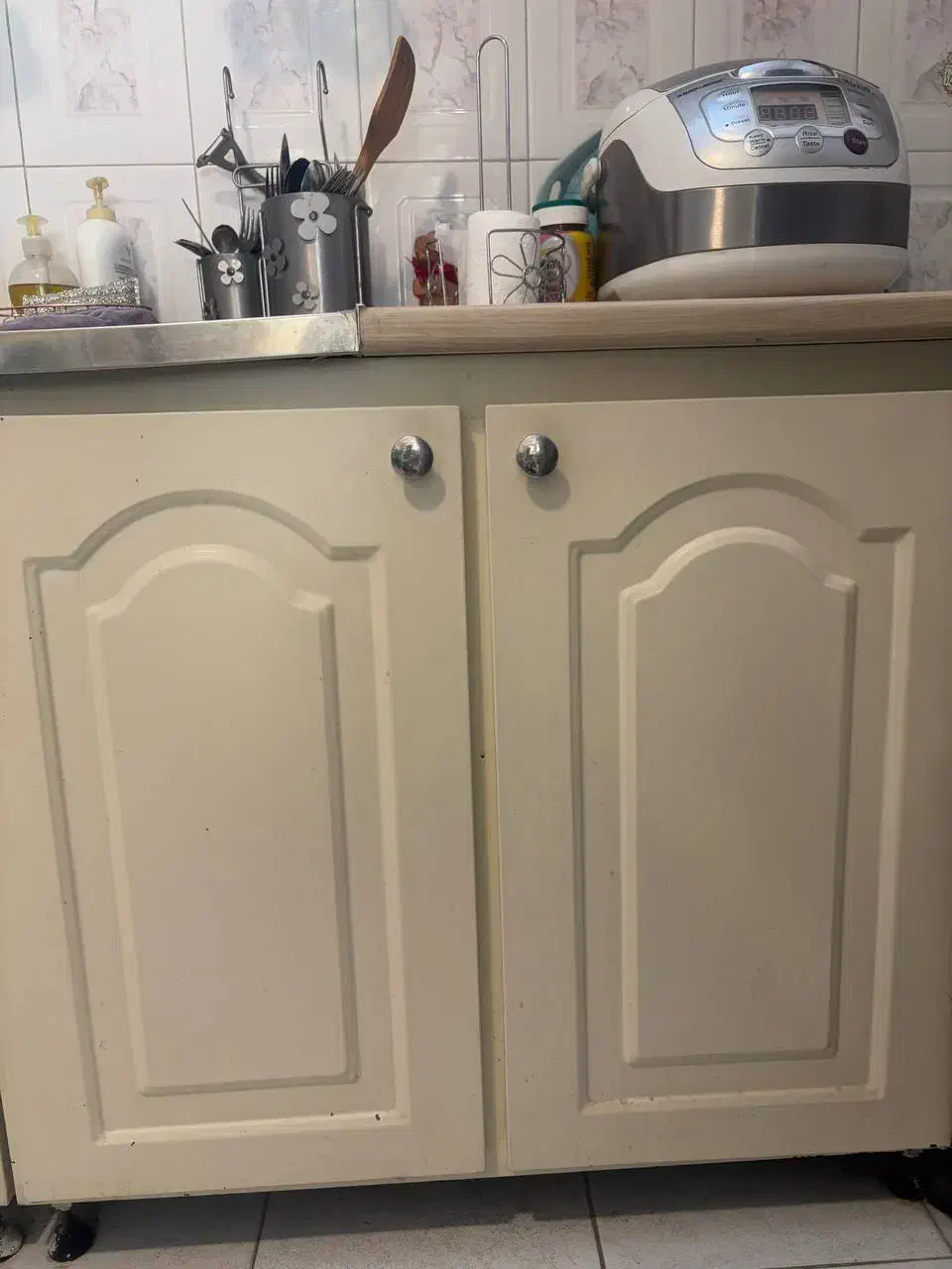 کابینت فلز|مصالح و تجهیزات ساختمان|اصفهان, سروستان|دیوار