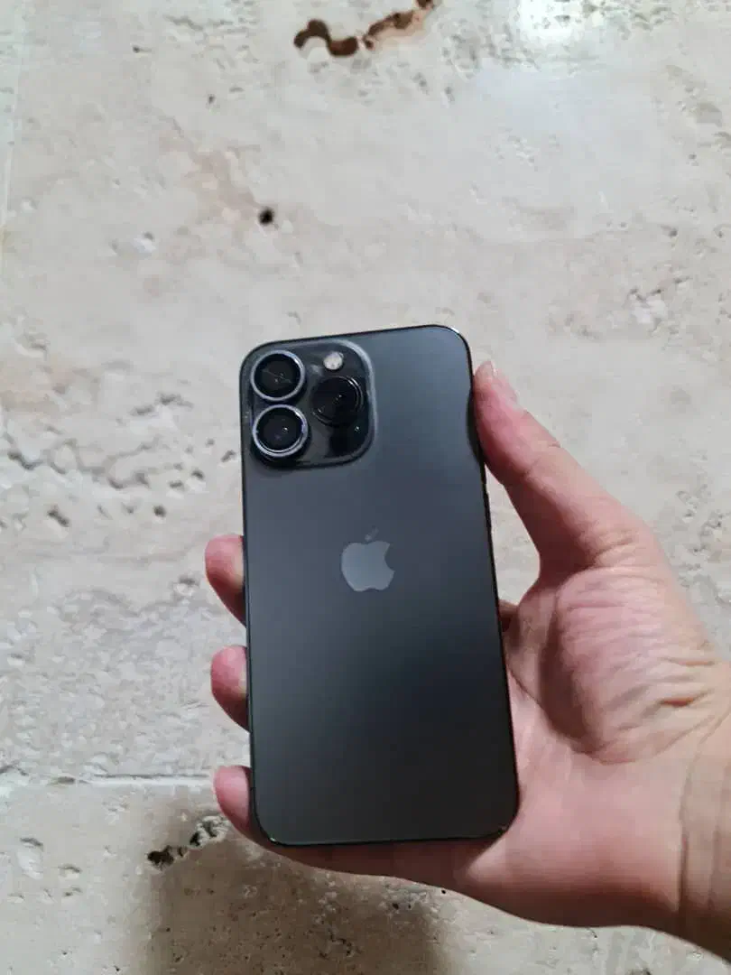 ایفون ۱۳پرو ۲۵۶zaa|موبایل|شیراز, معالی‌آباد|دیوار