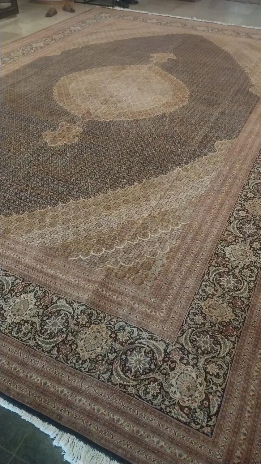 فرش دستبافت تبریز ۲۴متری|فرش|سرعین, |دیوار