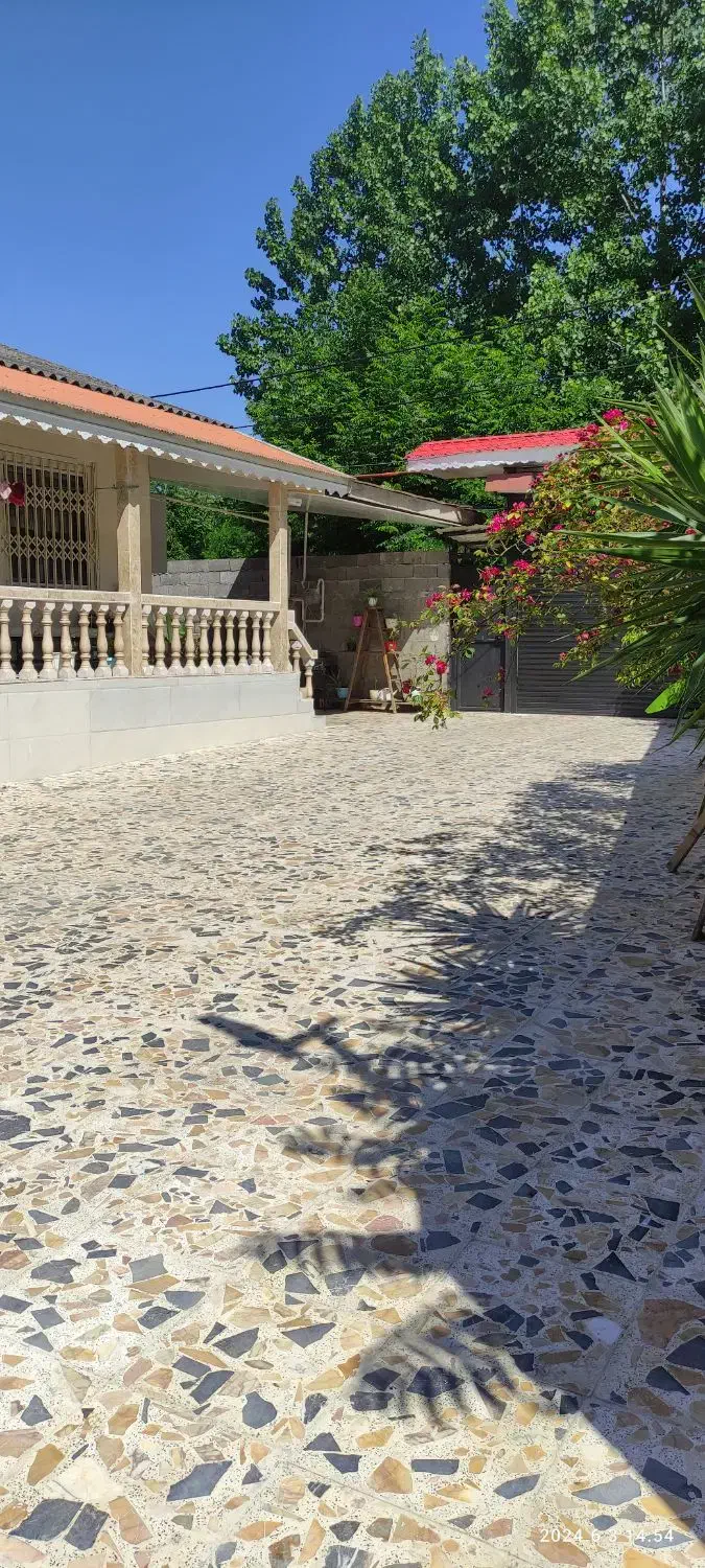 ویلایی مجهز با دو بنا  نزدیک شهر رشت|فروش خانه و ویلا|تولم شهر, |دیوار