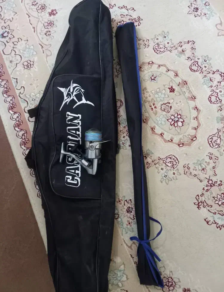 چوب و چرخ اسپین و ۳۷ عدد طعمه اسپین|ماهیگیری|اهواز, فاز ۱ پادادشهر|دیوار