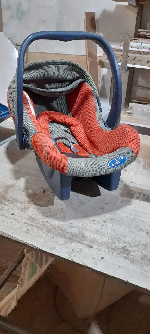 کریر|کالسکه و لوازم جانبی|مشهد, نوید|دیوار