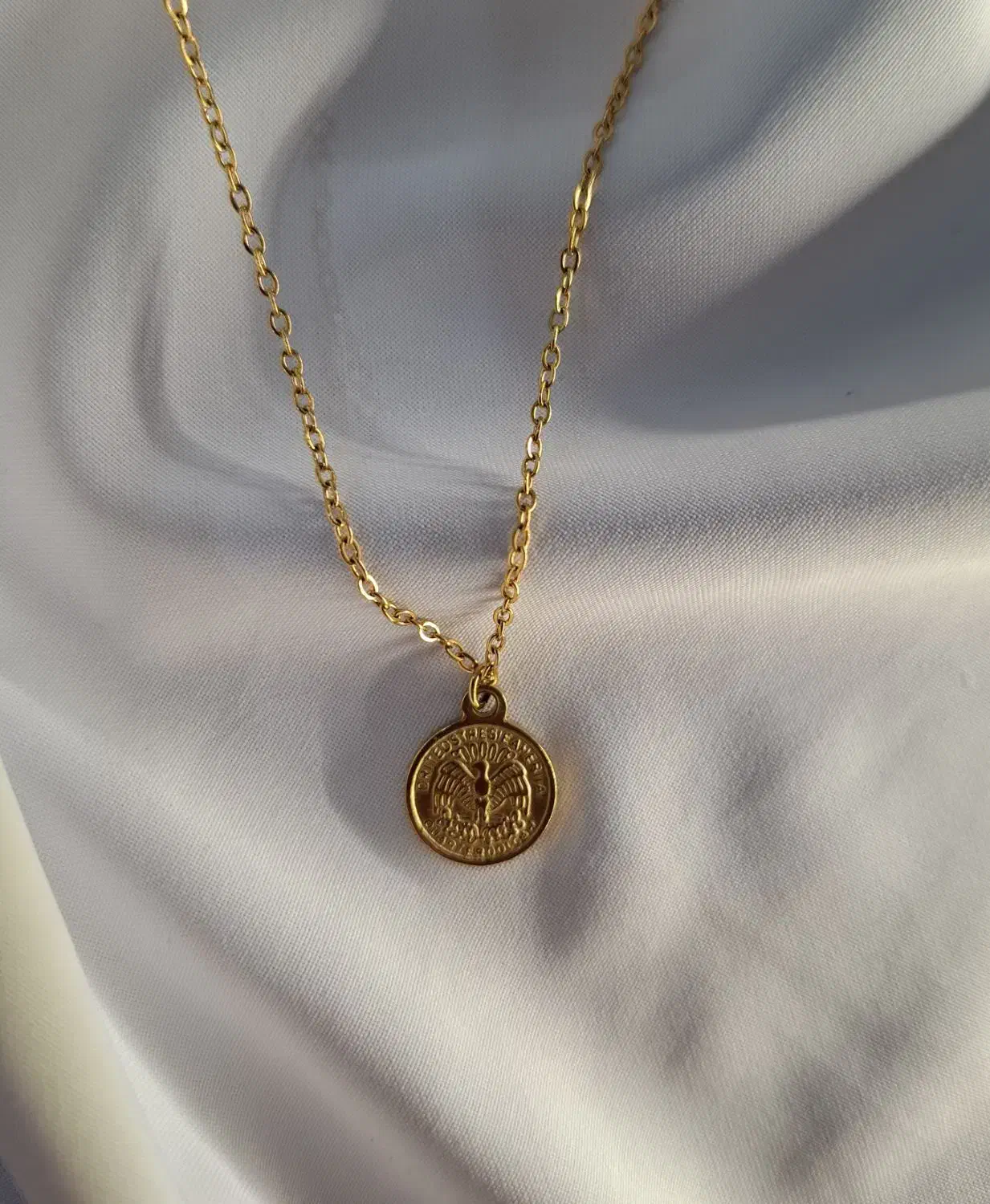 گردنبند|بدلیجات|دماوند, گیلاوند|دیوار