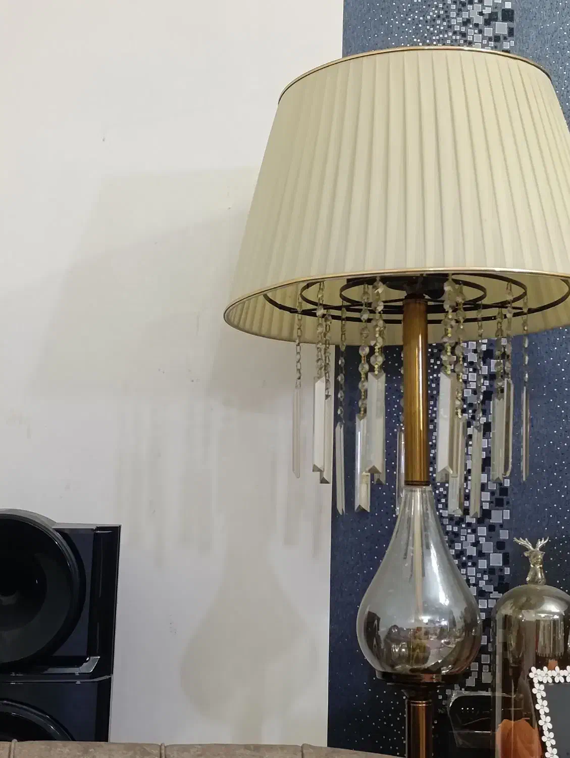 آباژور شامپاینی درحدنو|چراغ خواب و آباژور|کرج, شاهین‌ویلا|دیوار