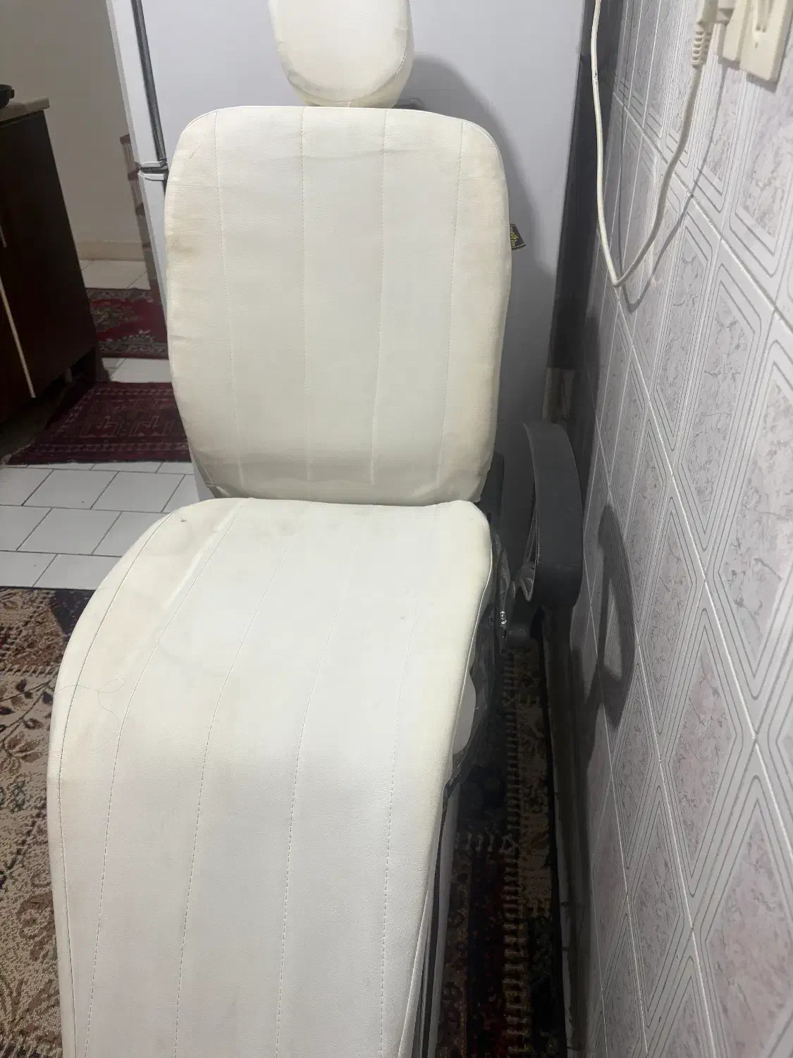 صندلی اصلاح سالم بدون کاور بدون کوچکترین پارگشی|آرایشگاه و سالنهای زیبایی|کرج, کوی کارمندان جنوبی|دیوار