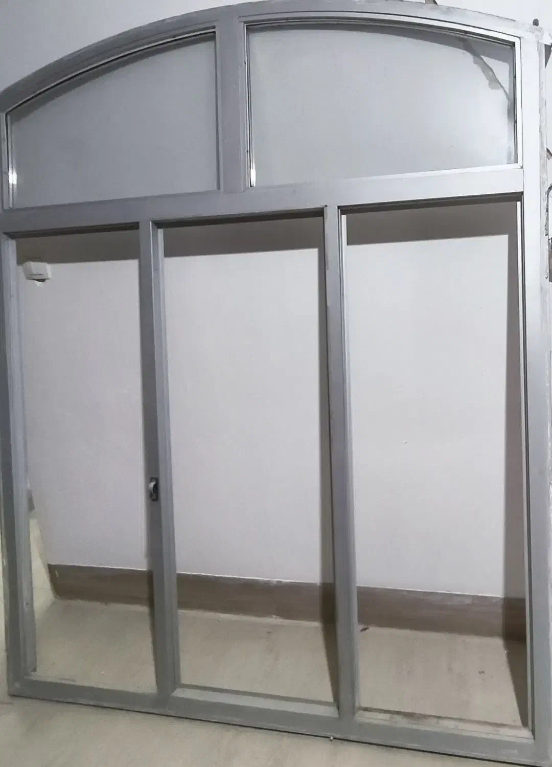 درب و پنجره آلومینیومی|مصالح و تجهیزات ساختمان|مبارکه, |دیوار