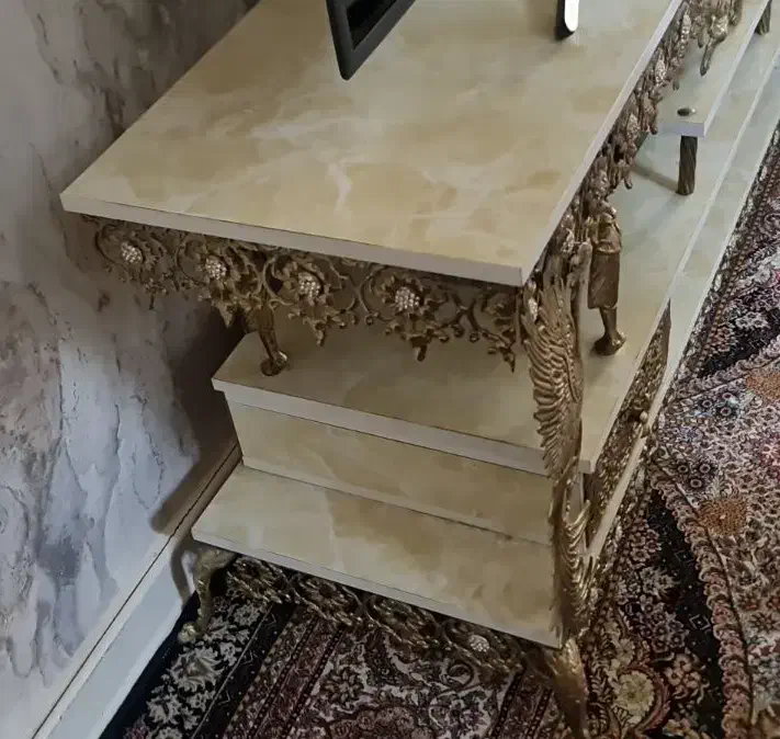 میر تلویزیون برنز کاملا تمیز  و سالم|میز تلویزیون|ری, هاشم‌آباد|دیوار