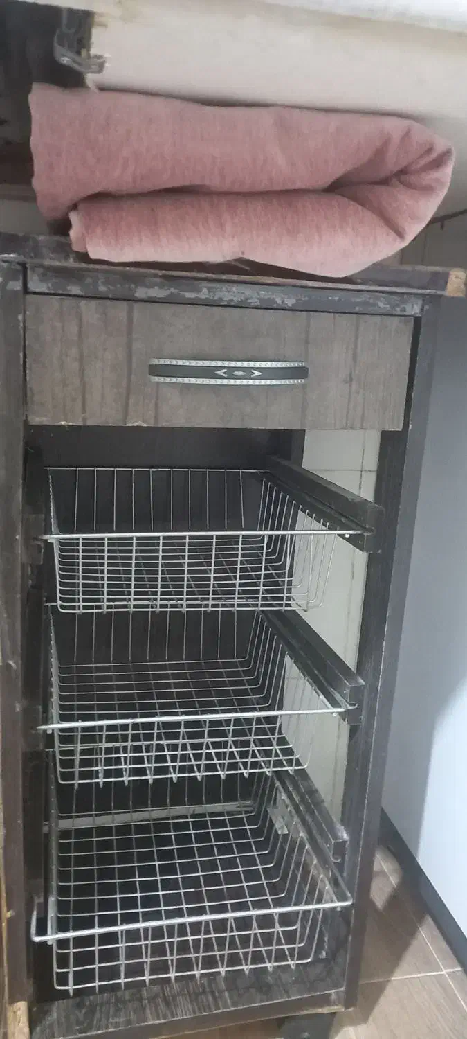 جا سیب و پیازی|ظروف نگهدارنده، پلاستیکی، یکبارمصرف|خمینیشهر, |دیوار