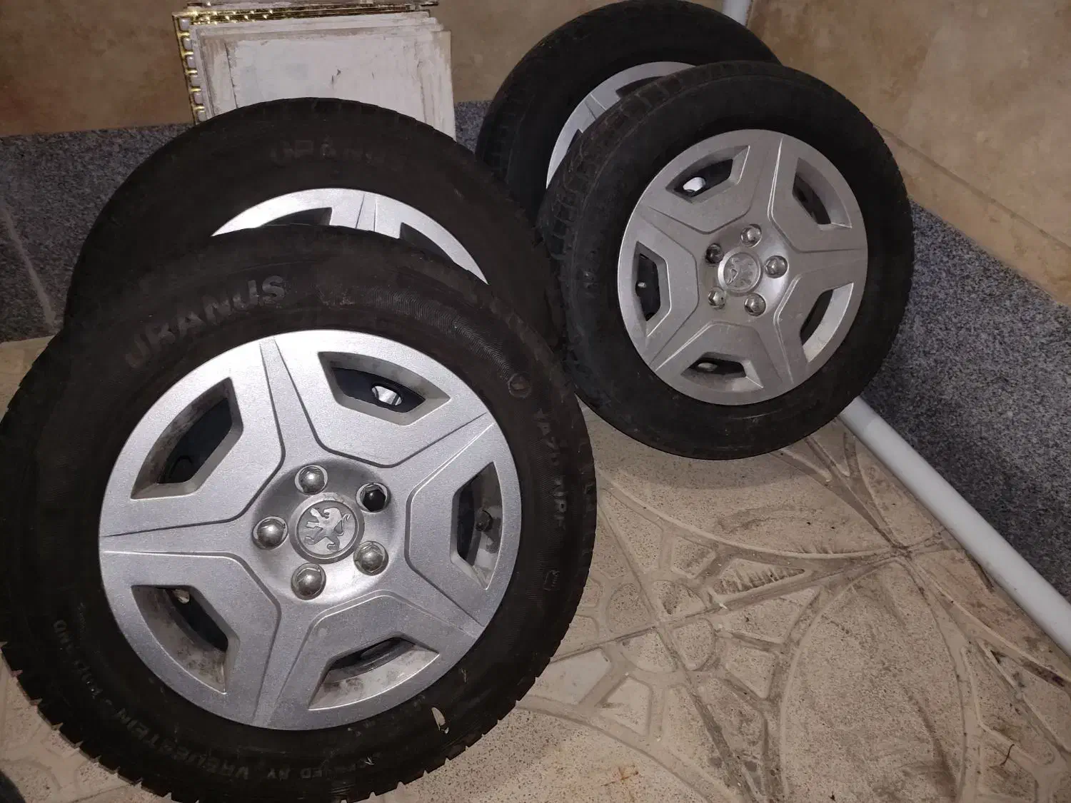 سپر پرشیا و لاستیک 405|قطعات یدکی و لوازم جانبی|اهر, |دیوار