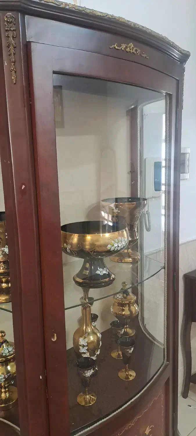 پارتیشن یا بوفه|بوفه، ویترین، کنسول|قم, بکایی|دیوار