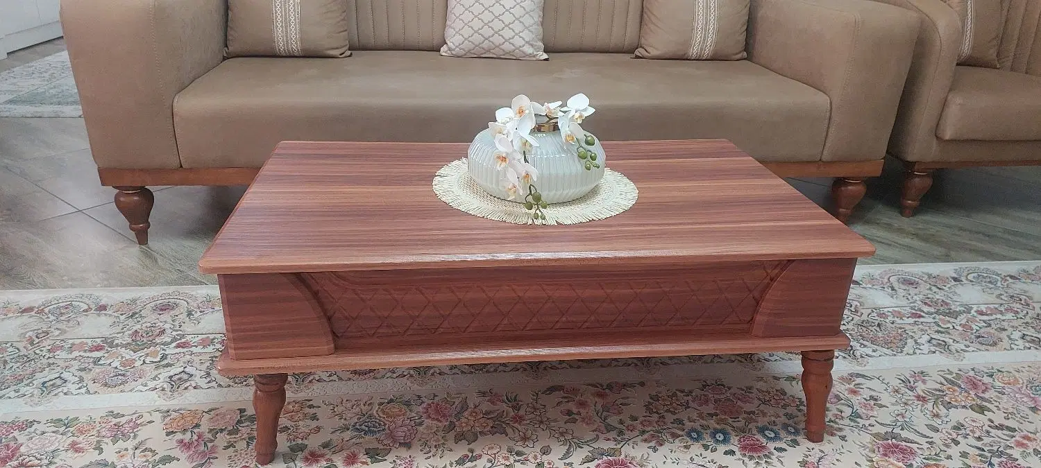 جلومبلی|مبلمان خانگی و میز عسلی|رشت, دروازه لاکان|دیوار