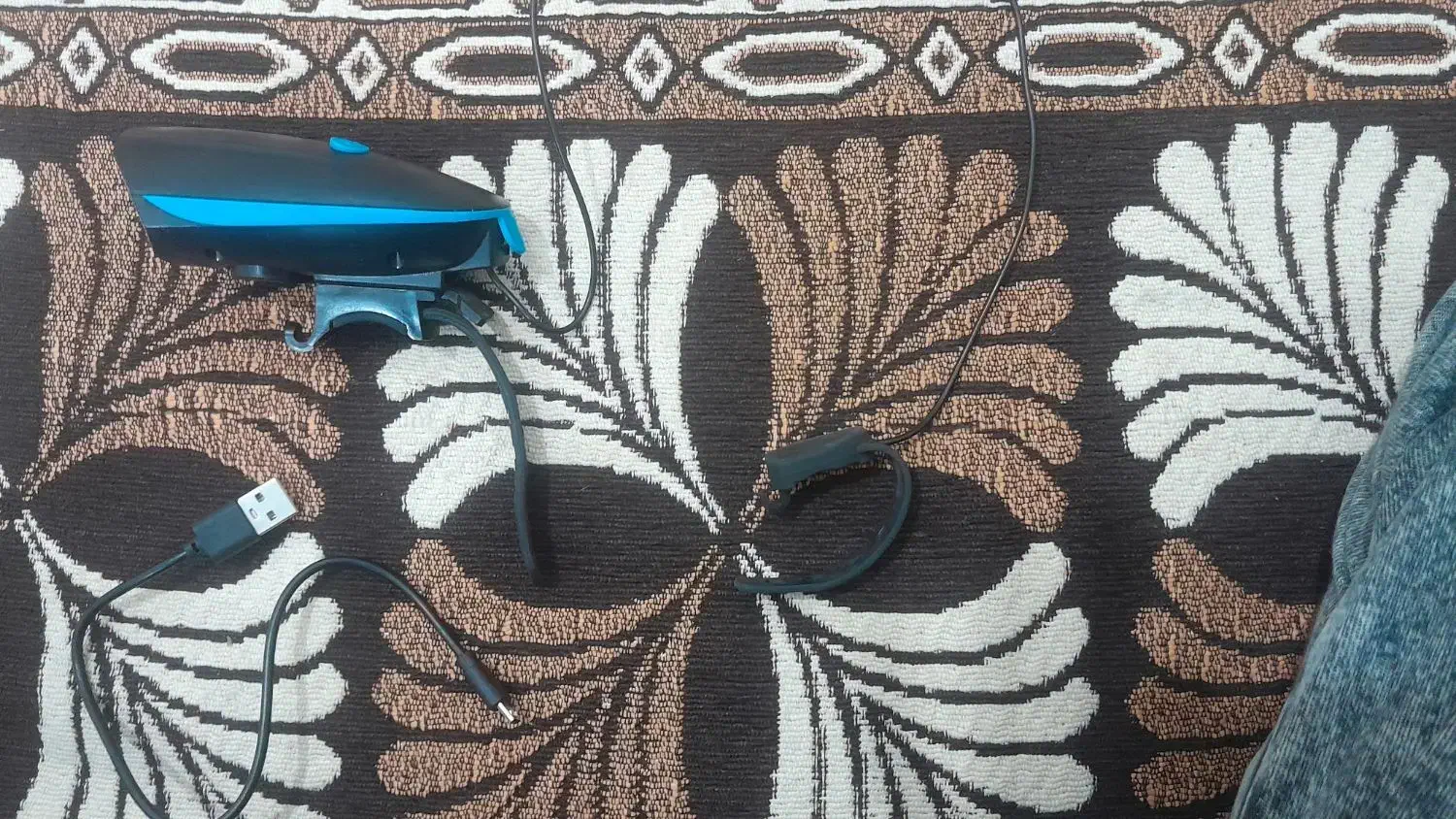 بوق و چراغ|لوازم جانبی موبایل و تبلت|بندر امام خمینی, |دیوار