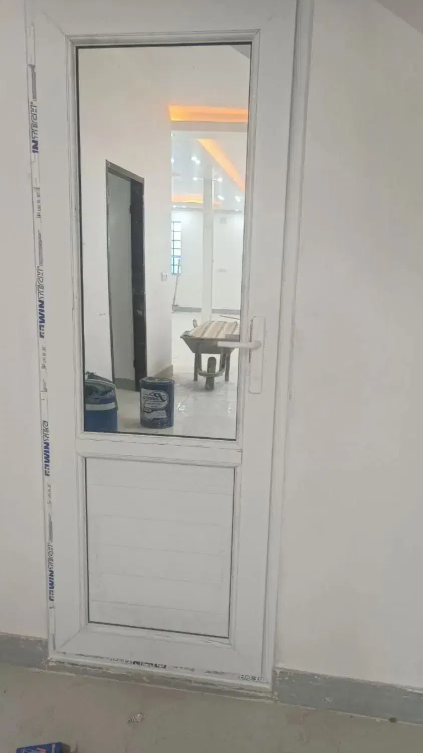درب و پنجره دوجداره و آلومینیوم|خدمات پیشه و مهارت|زابل, |دیوار