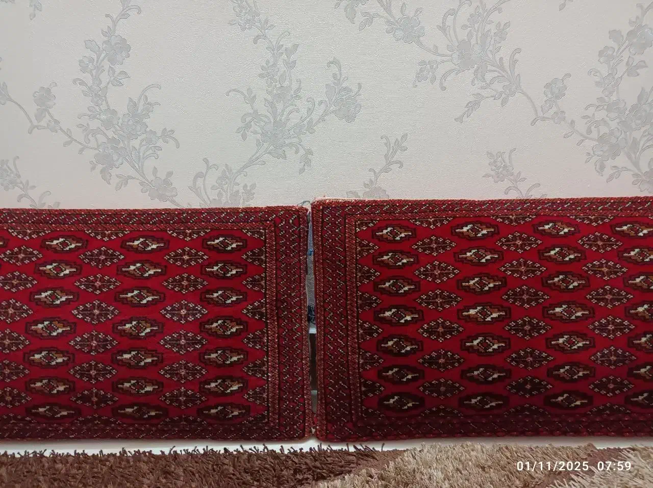 پشتی|پشتی|بروجرد, |دیوار