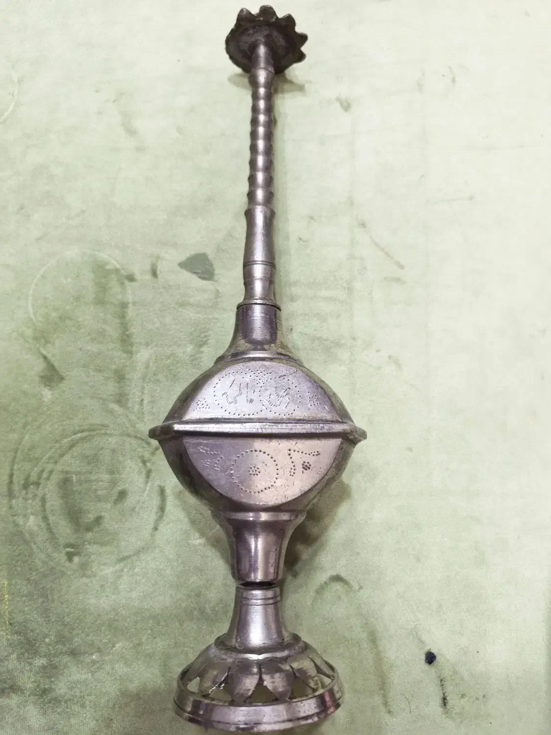 لوازم قدیمی و عتیقه|کلکسیون اشیاء عتیقه|مشهد, هفت تیر (نه دره)|دیوار