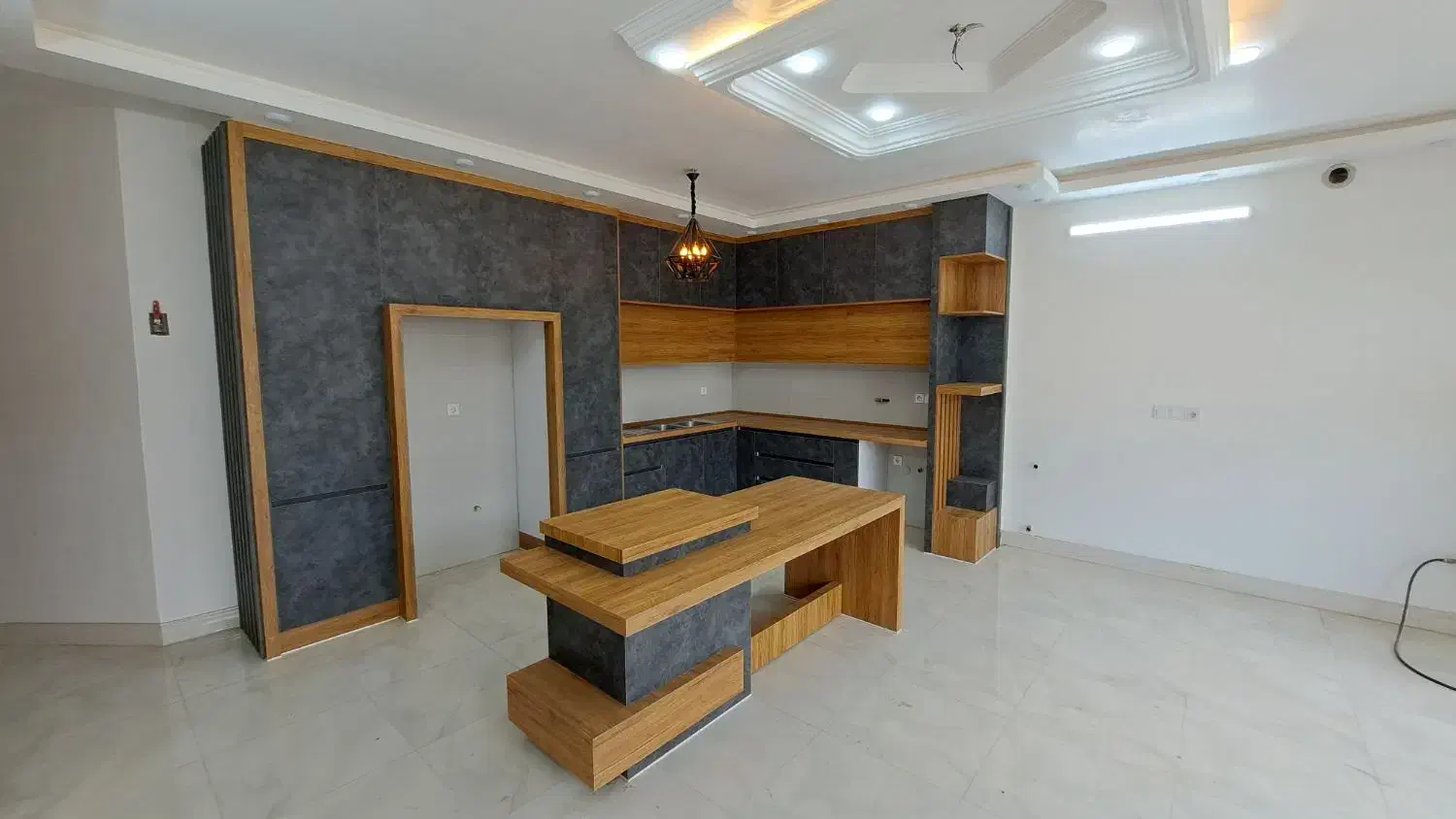 کابینتسازی ((رز چوب )) با شرایط اقساط ویژه|خدمات پیشه و مهارت|خمینیشهر, |دیوار